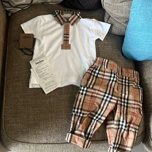 Like new! BURBERRY SET 18M BOY
